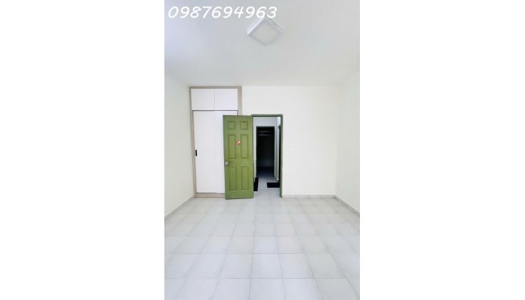 Q10 CMT8 GẦN LAN ANH HẺM 1 SẸC Ô TÔ ĐẬU CỬA 3.8x9M SỔ VUÔNG ĐẸP NHÀ MỚI 6.xT